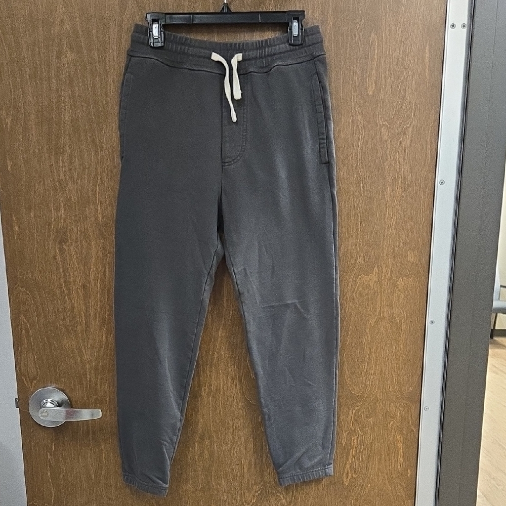 American Eagle Gray Sweatpants with Elastic Waistband